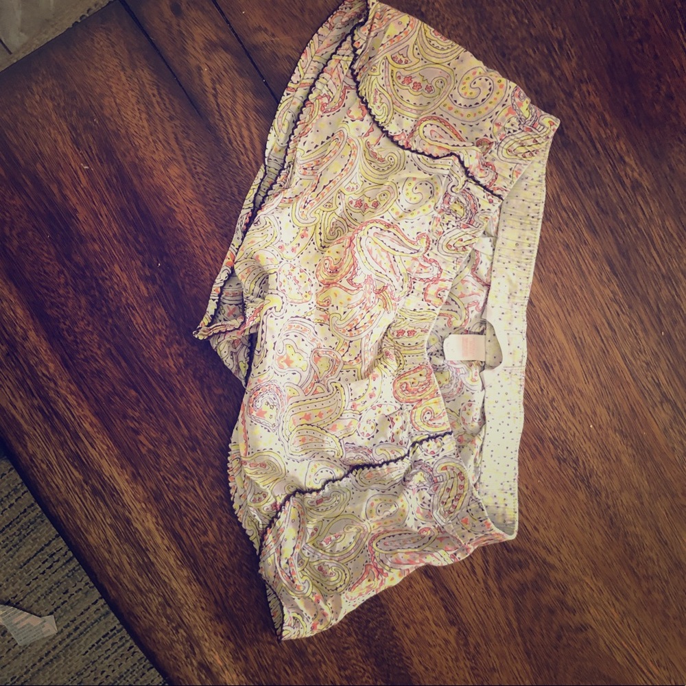 VS sleep shorts